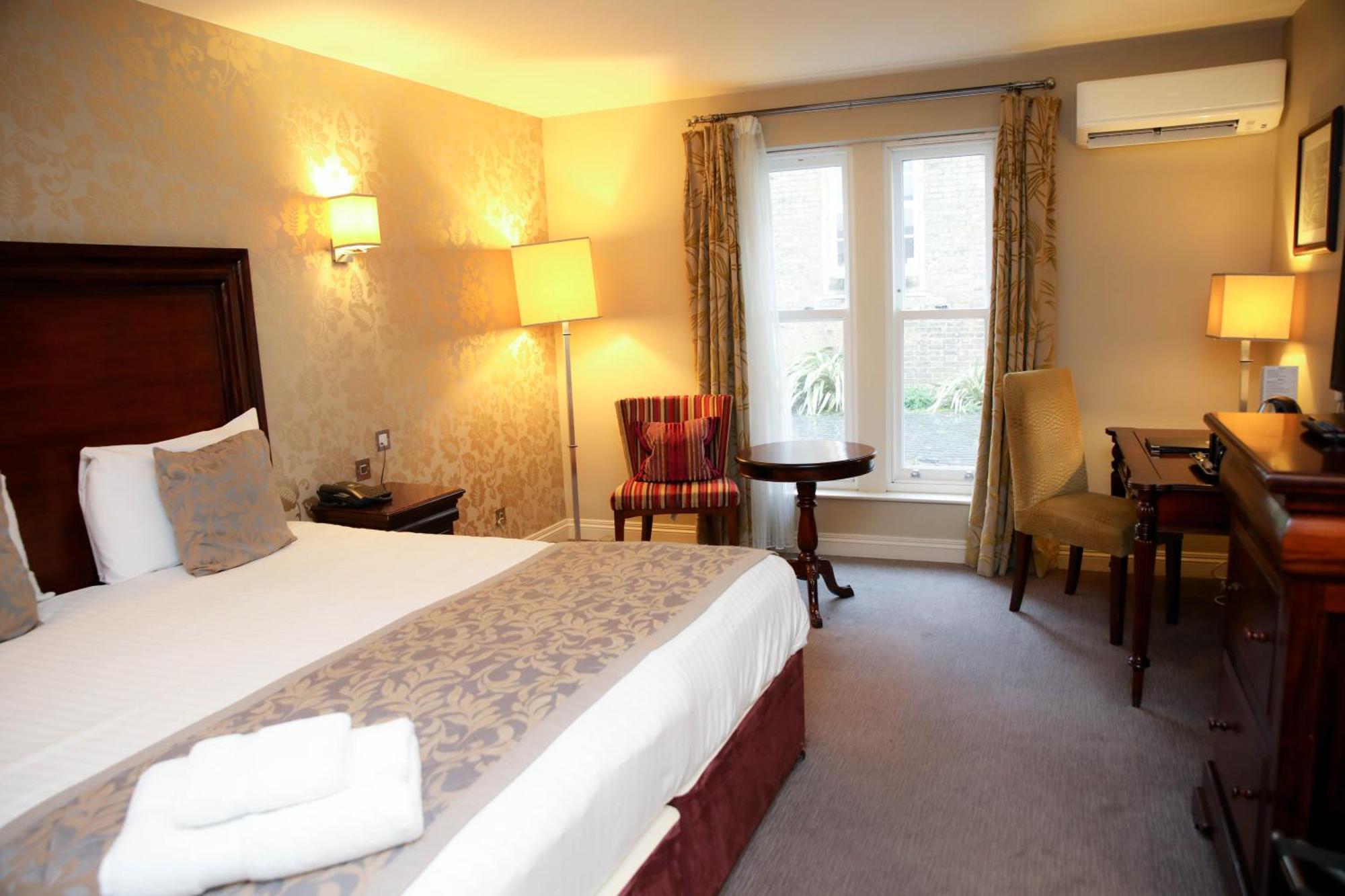 Shendish Manor & Golf Course 4*