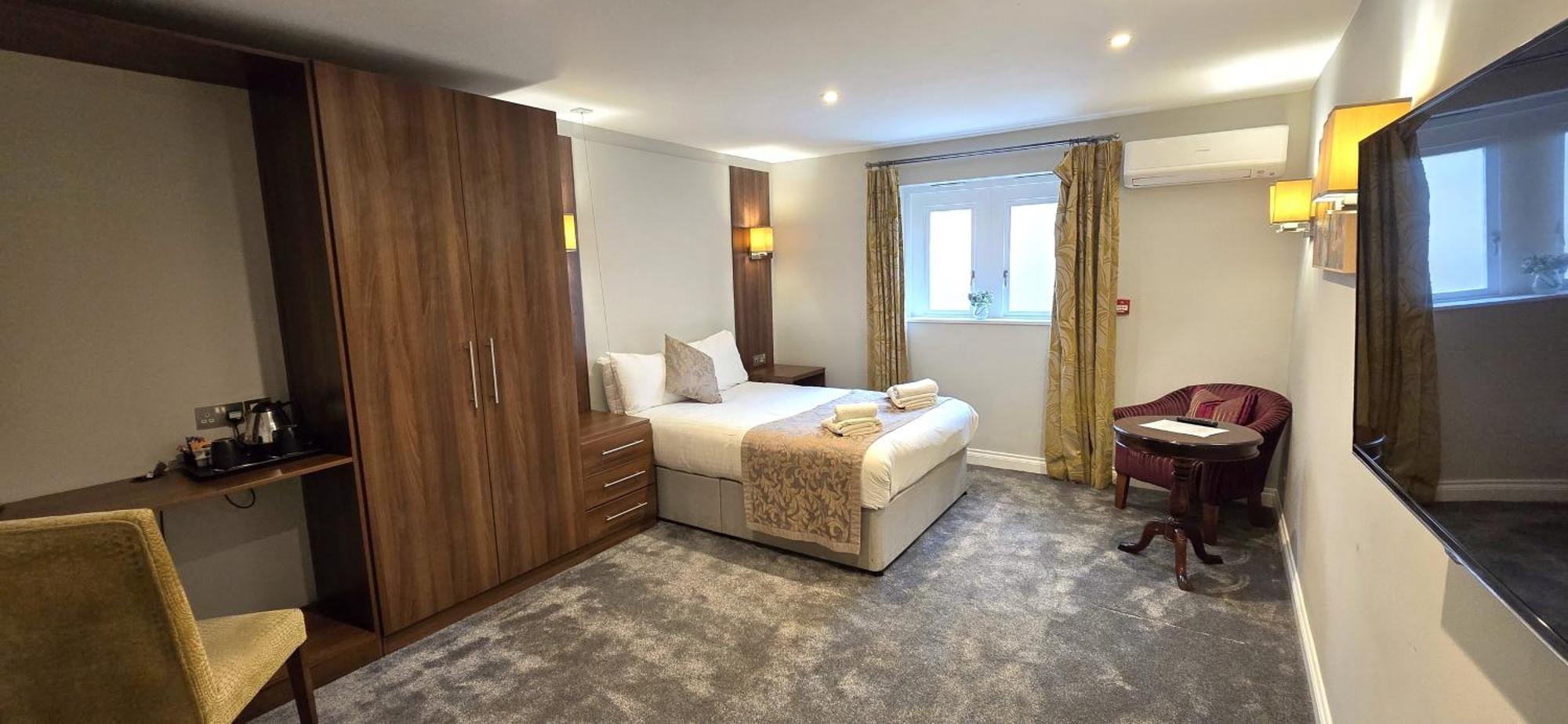Shendish Manor & Golf Course Hotel